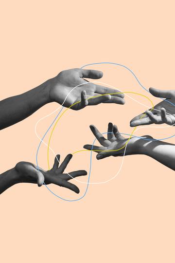 hands with string