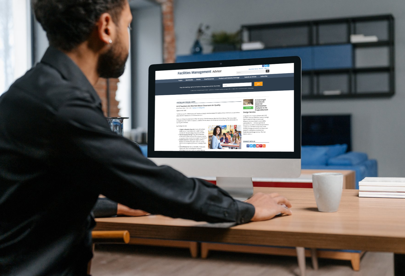 Man reviewing a thought leadership article